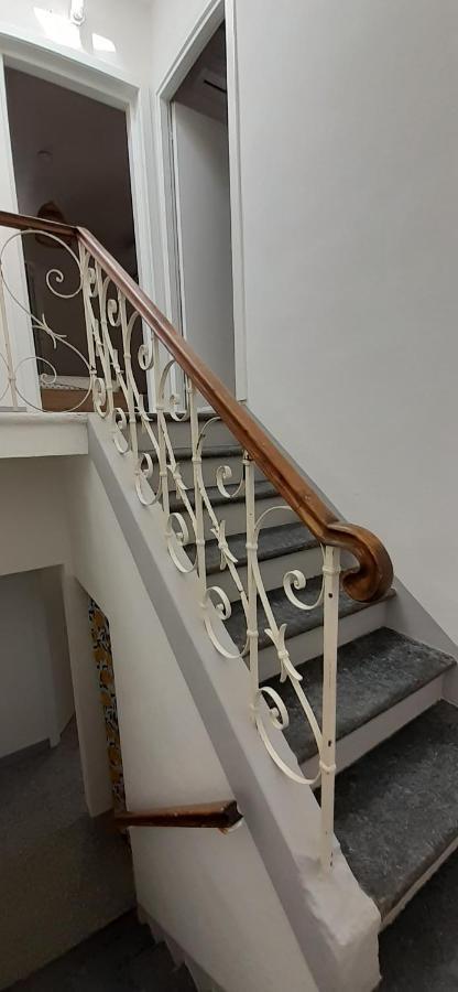 La Casa Gialla Del Ristoro Agricolo וקיאנו מראה חיצוני תמונה